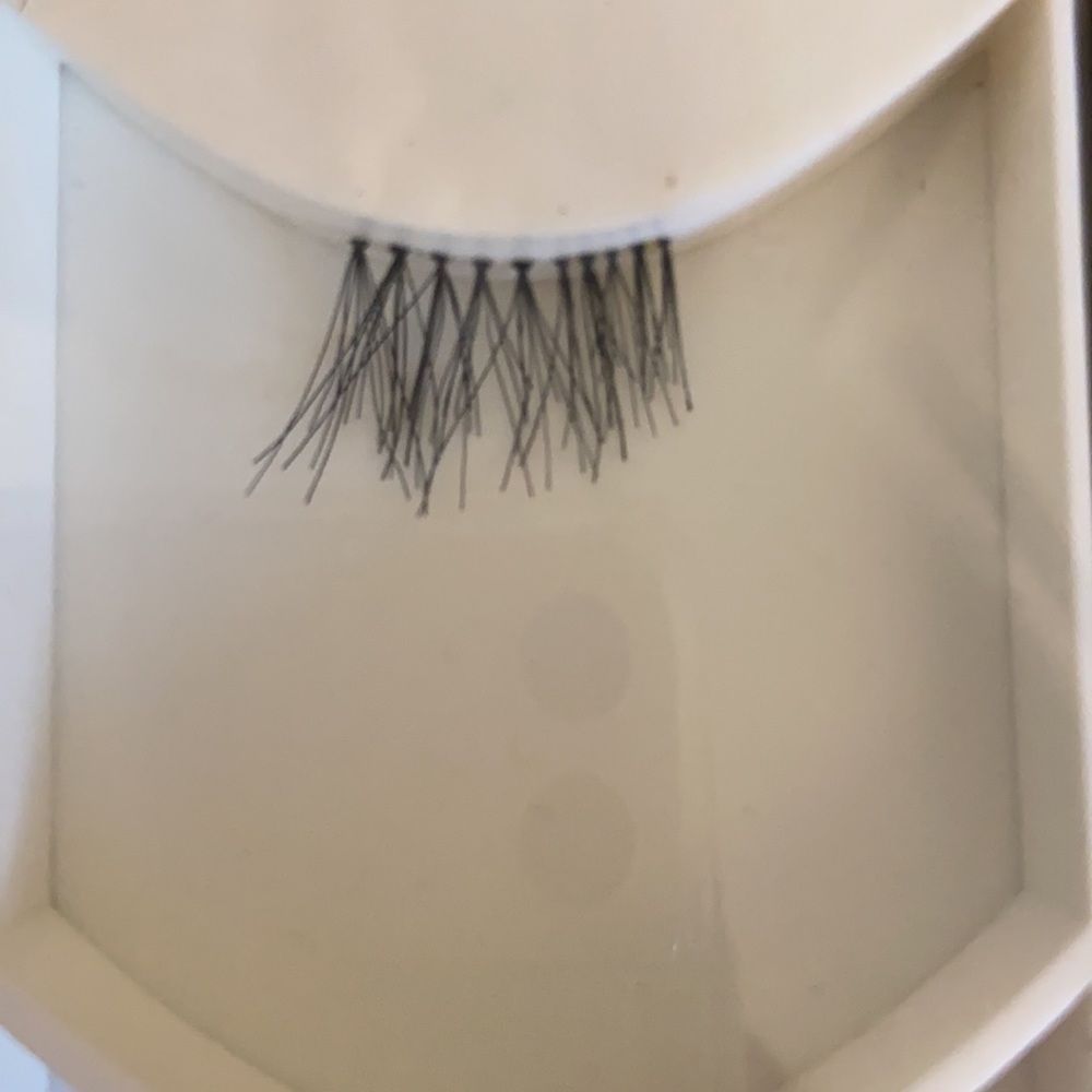 “Add on” MAC False Black Eyelashes. NWB - Picture 2 of 4